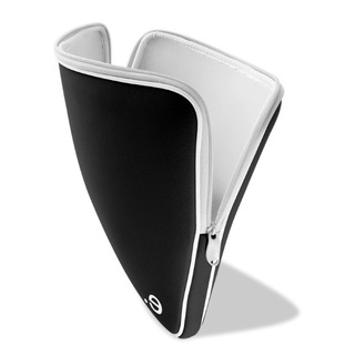 Housse Be.ez "La robe" B&W MacBook Pro 15"